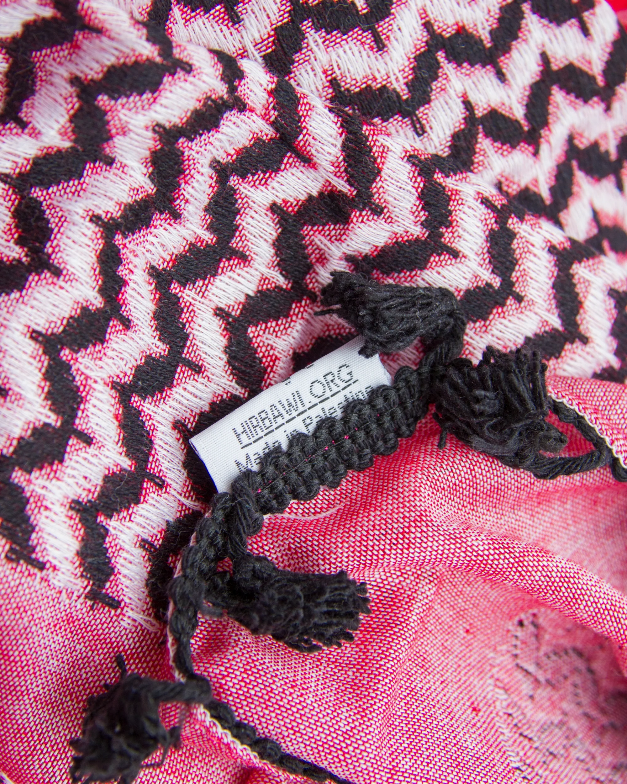 Amal Pink Hirbawi® Kufiya - Image 7