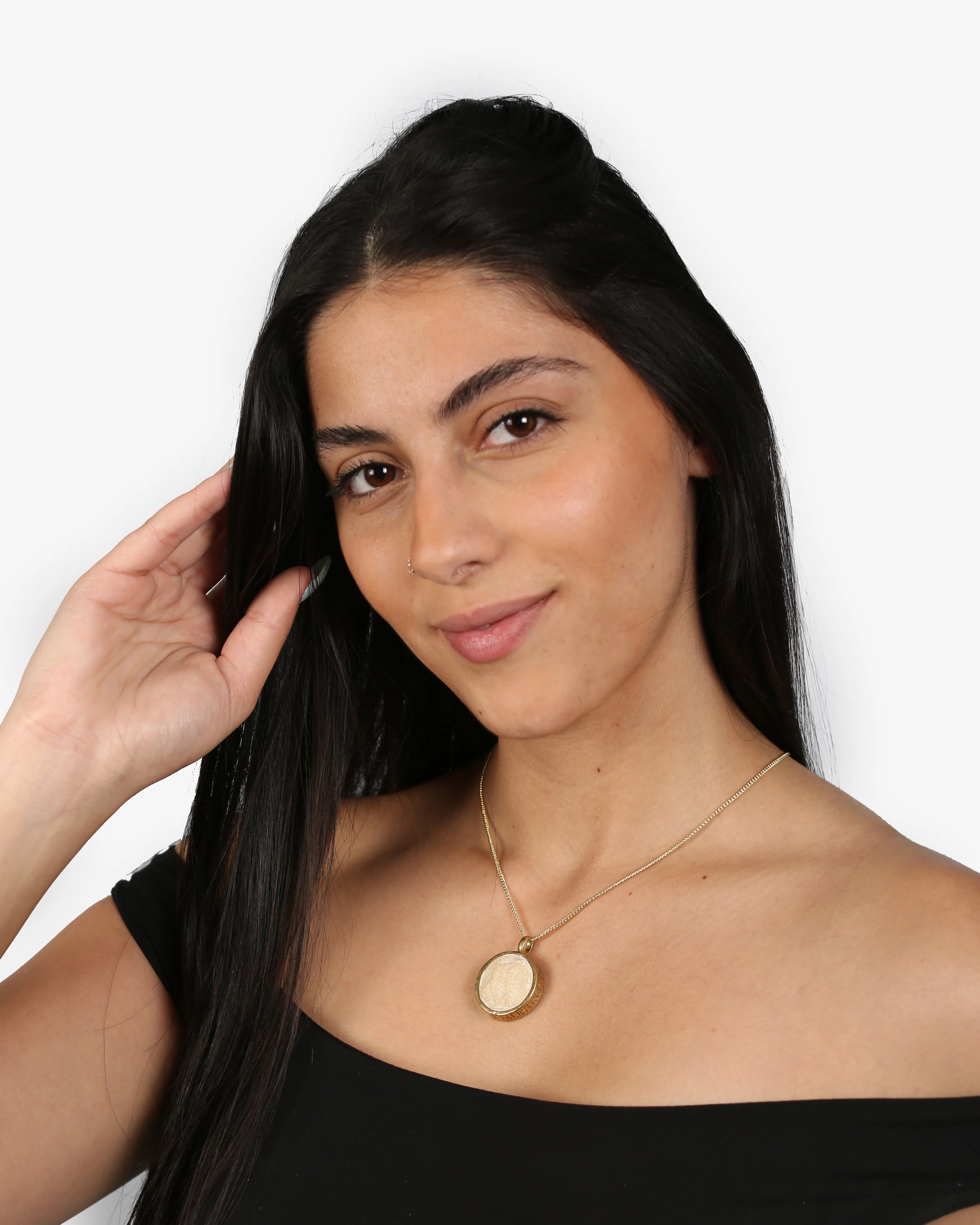 Sumud Taffouh Stone Necklace - Image 4
